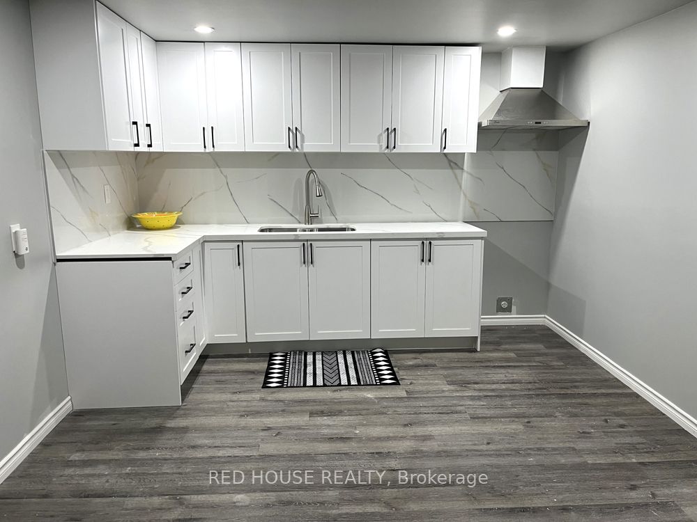 4 Brennan Rd