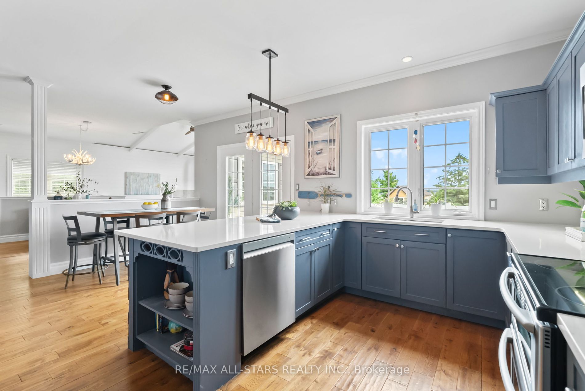 2 Honeys Beach Road