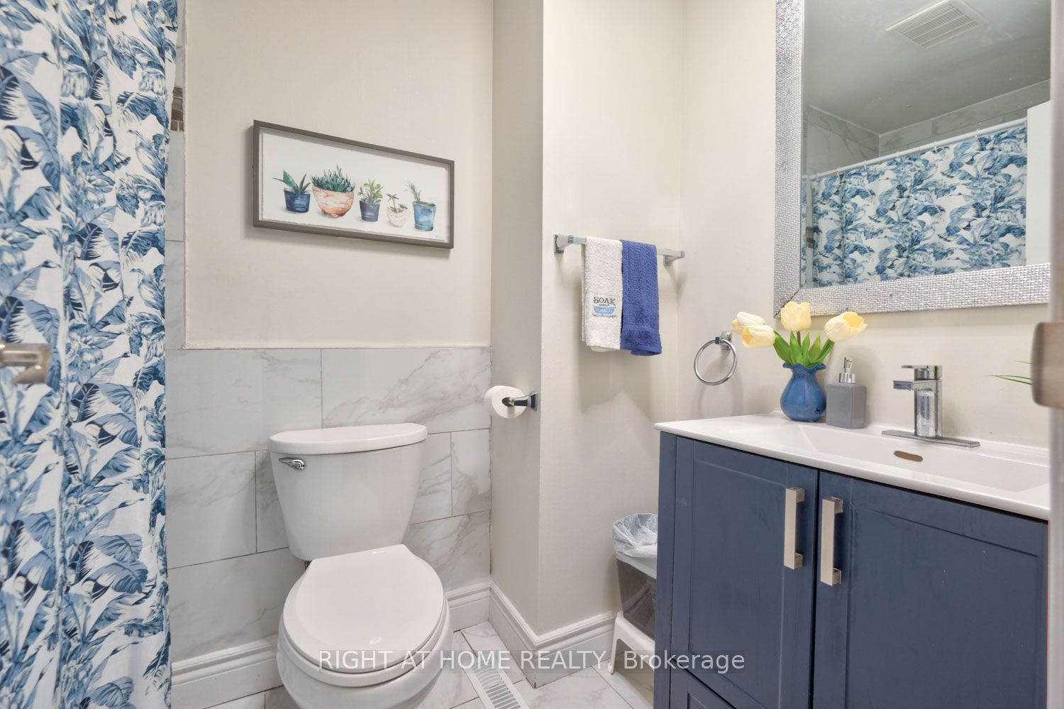 960 Glen St, #68