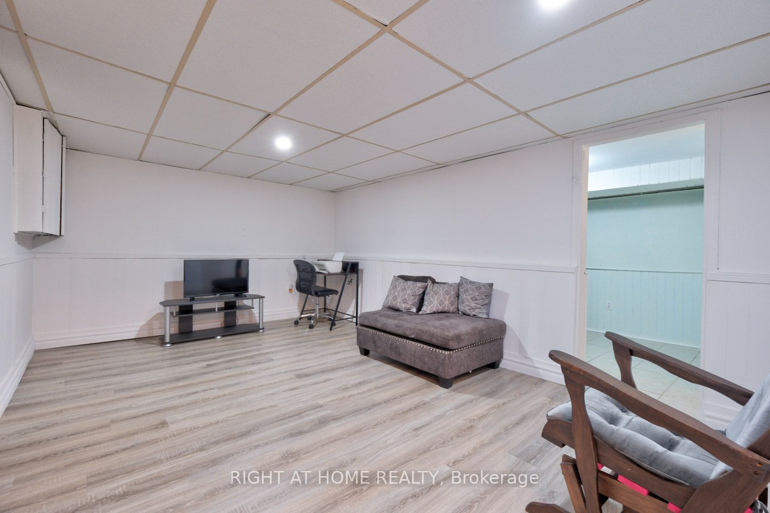 960 Glen St, #68