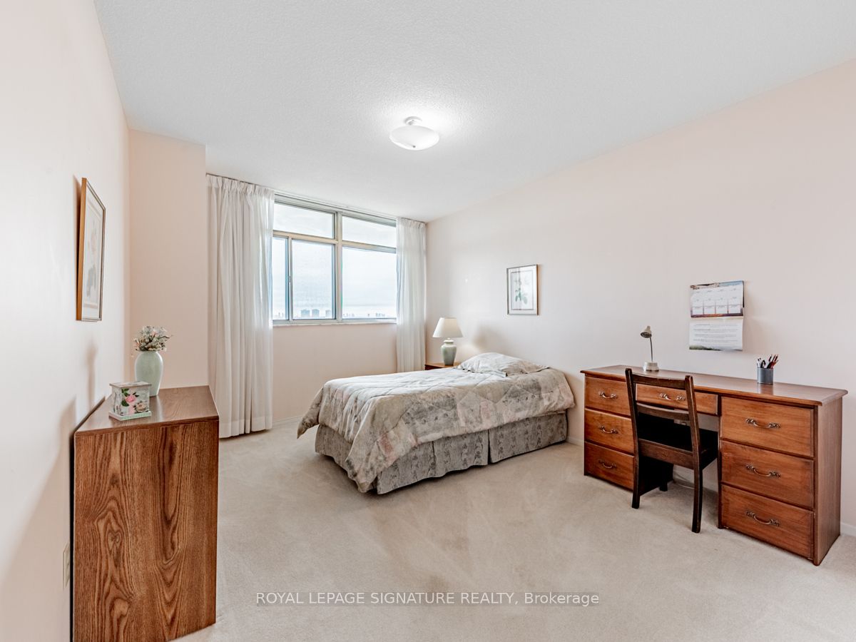 3151 Bridletowne Circle, #1901