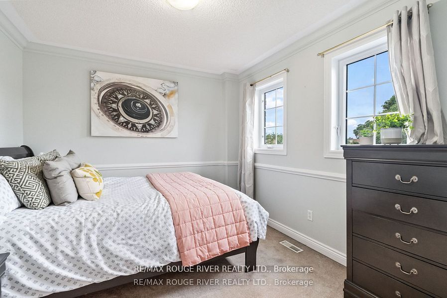 113 Meadowview Blvd