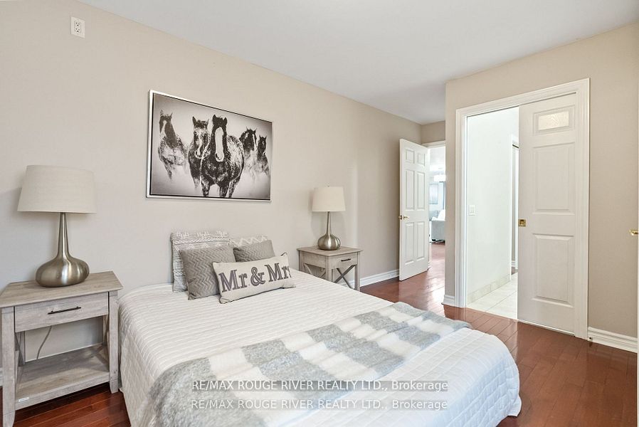 113 Meadowview Blvd