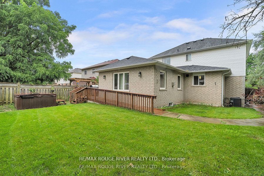 113 Meadowview Blvd