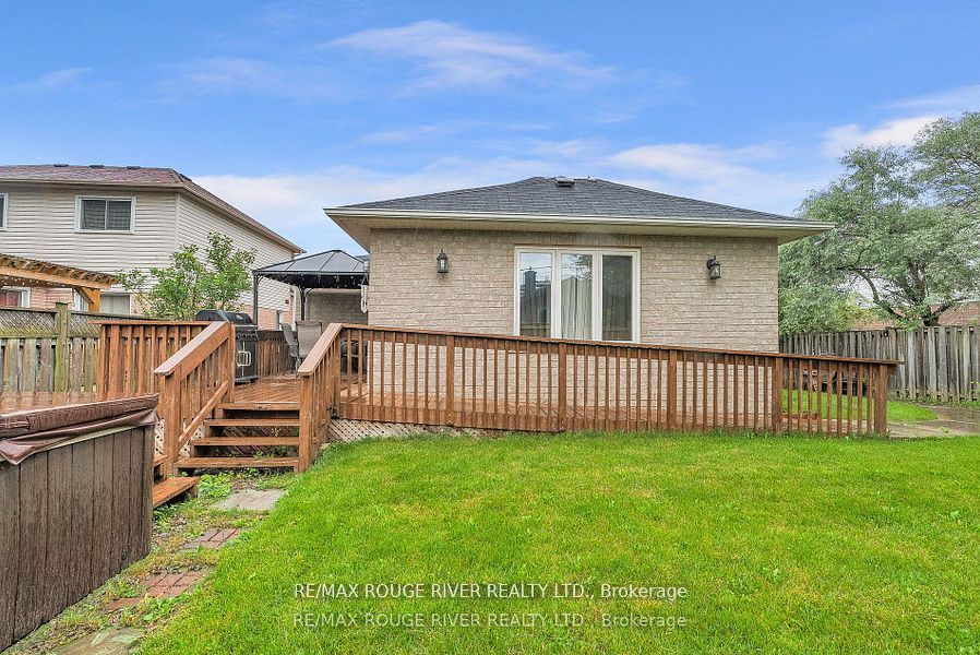 113 Meadowview Blvd