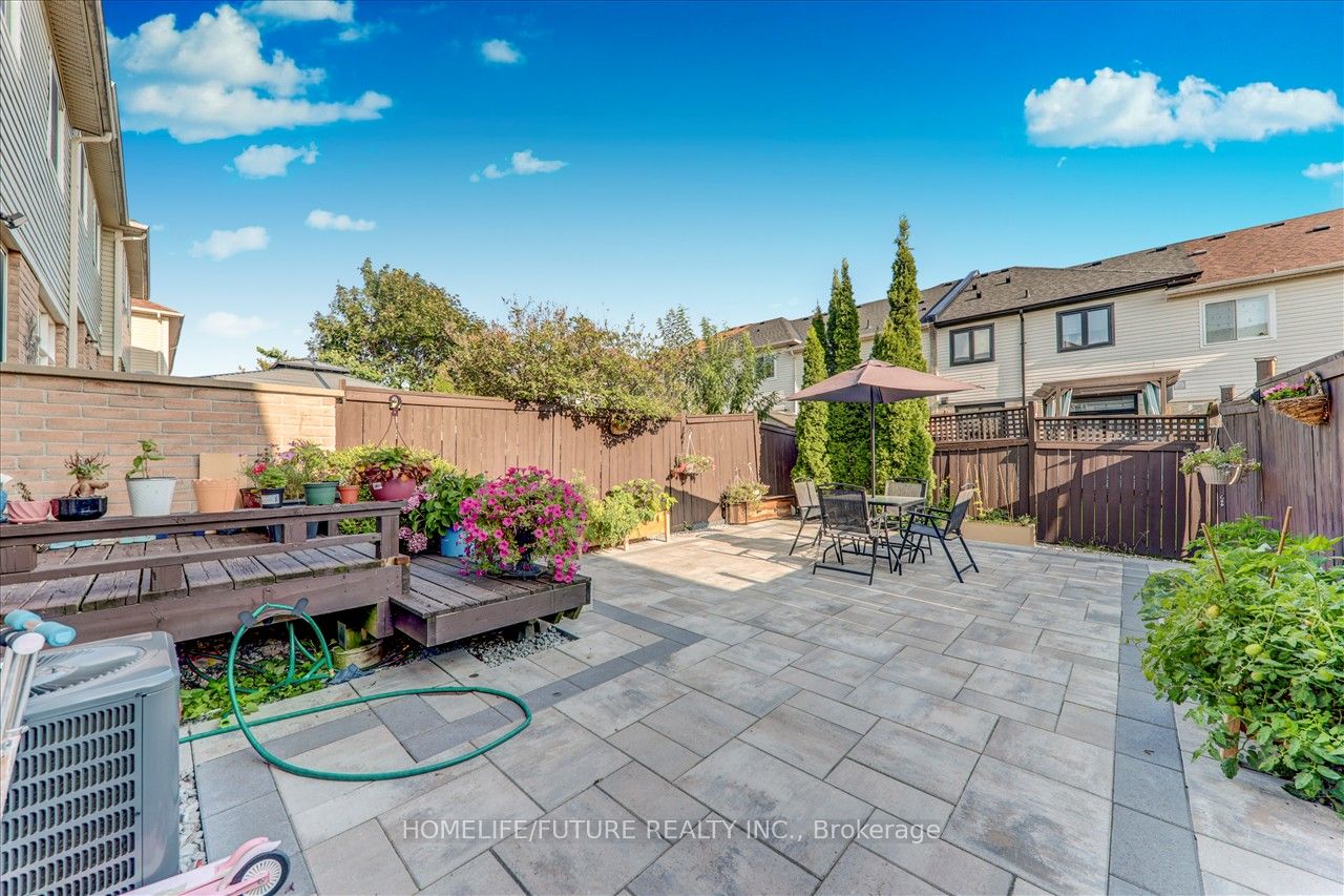 123 Silverwood Circle