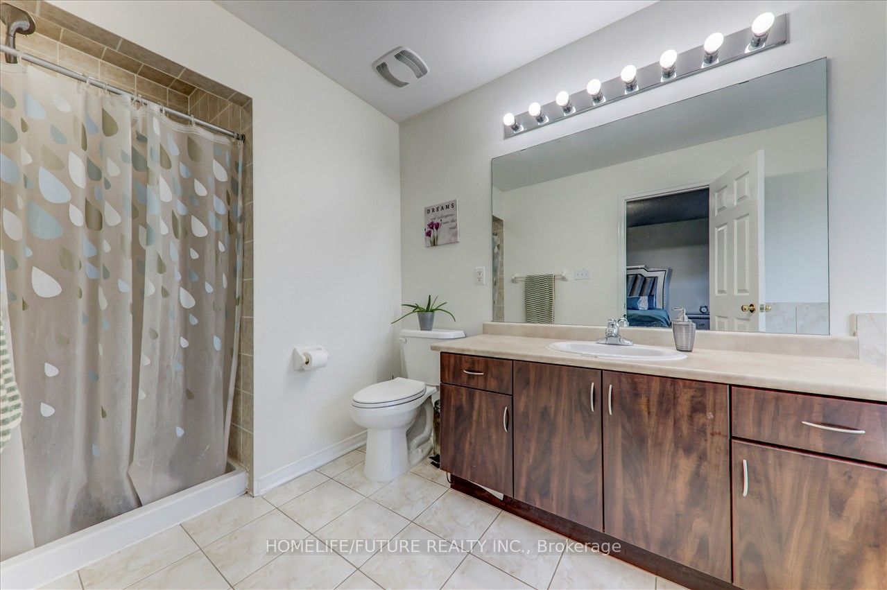 123 Silverwood Circle