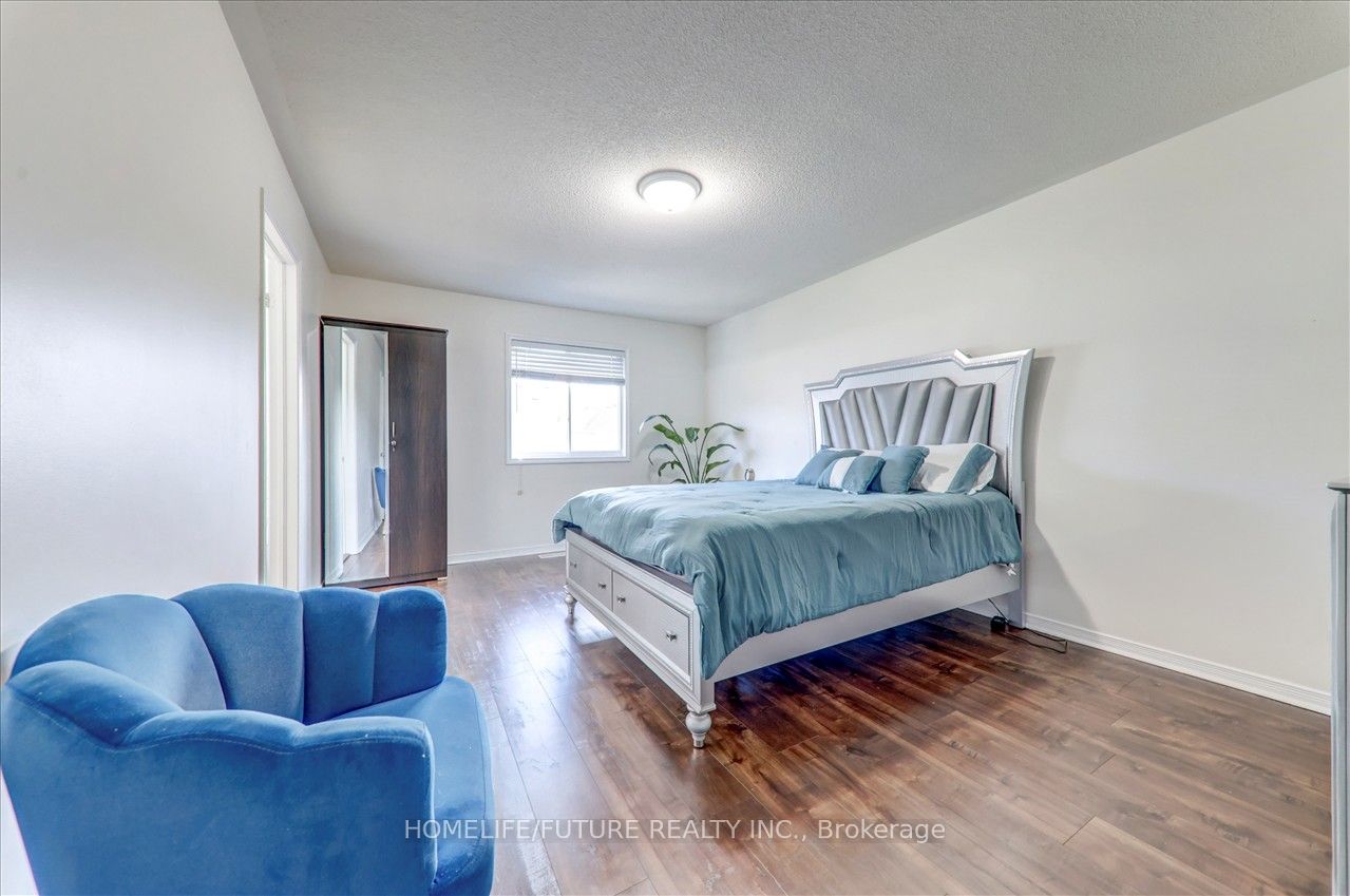 123 Silverwood Circle