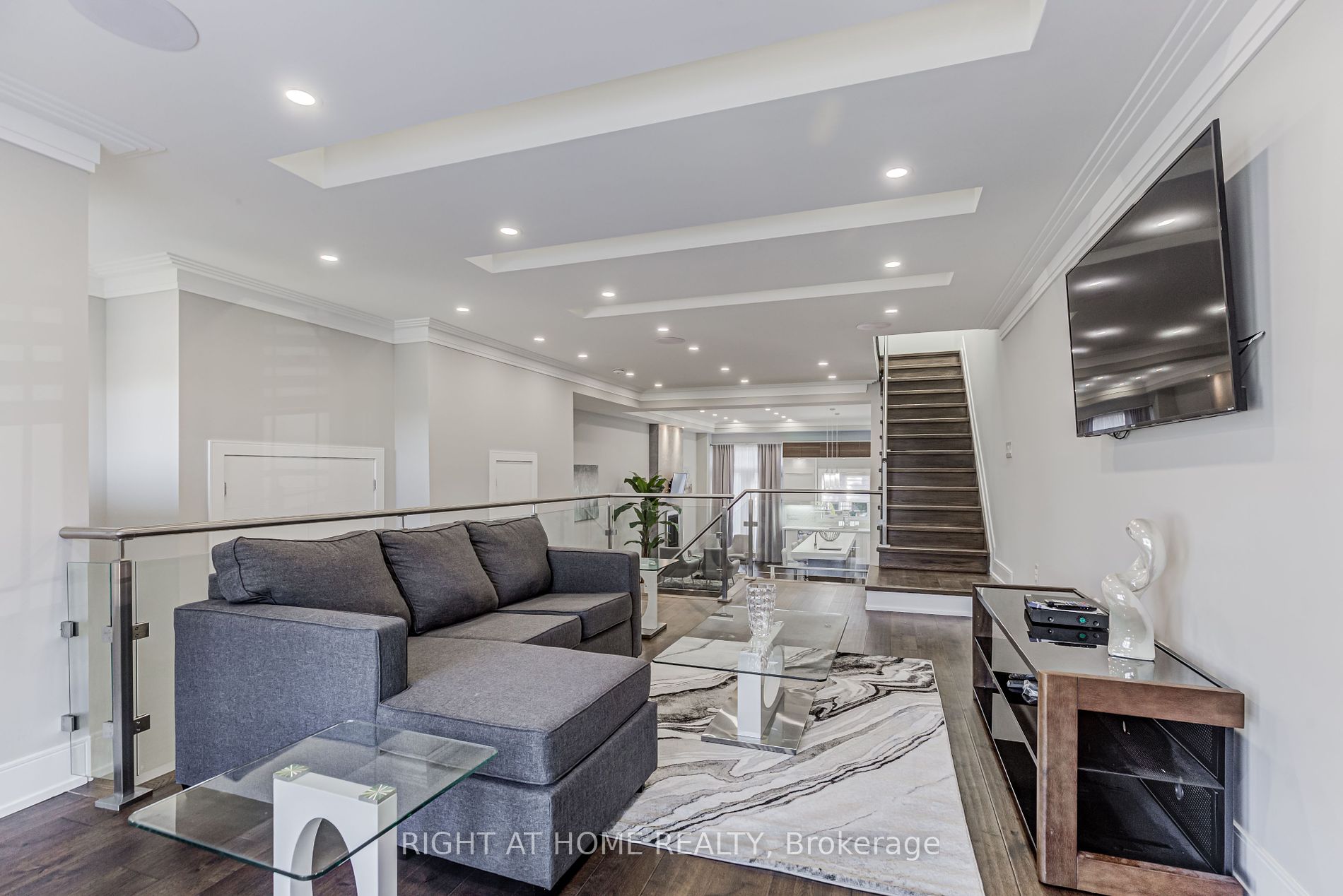 59A BEXHILL Ave