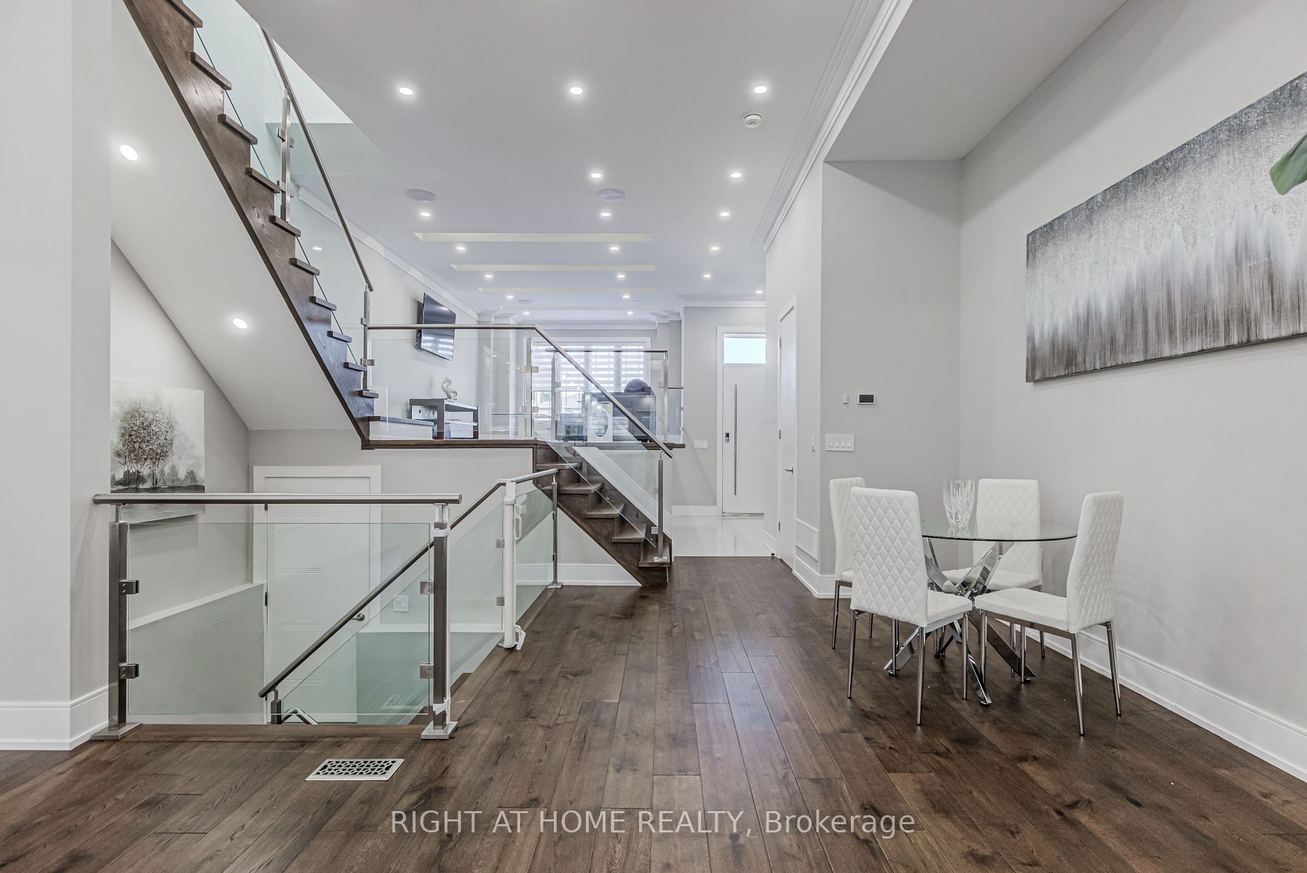 59A BEXHILL Ave