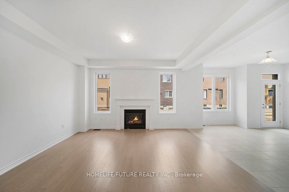 1408 Mockingbird Square