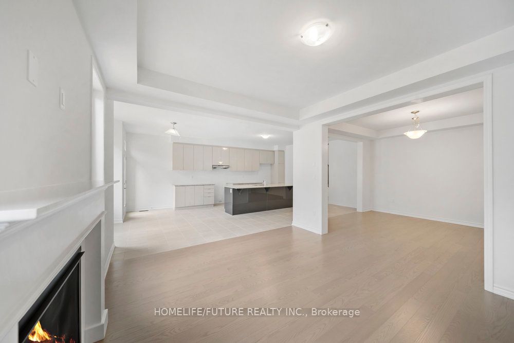 1408 Mockingbird Square