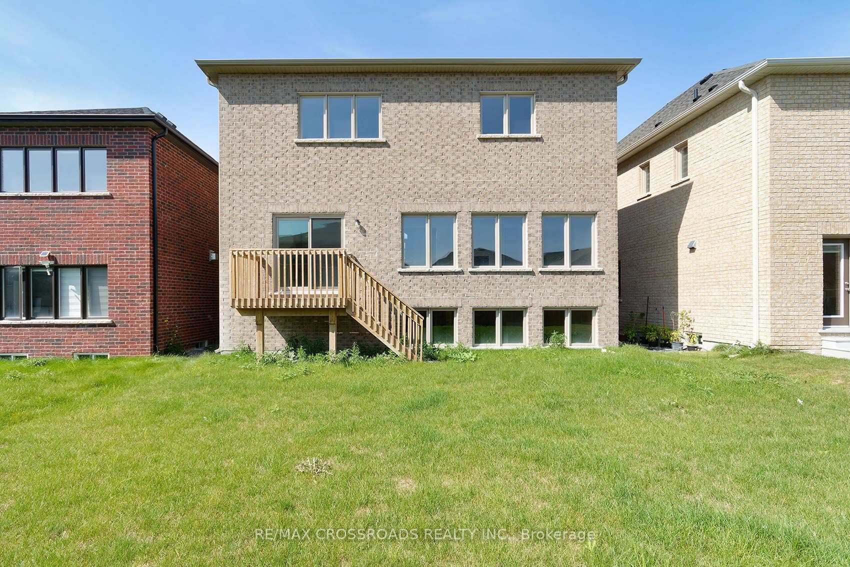 213 Doug Finney St