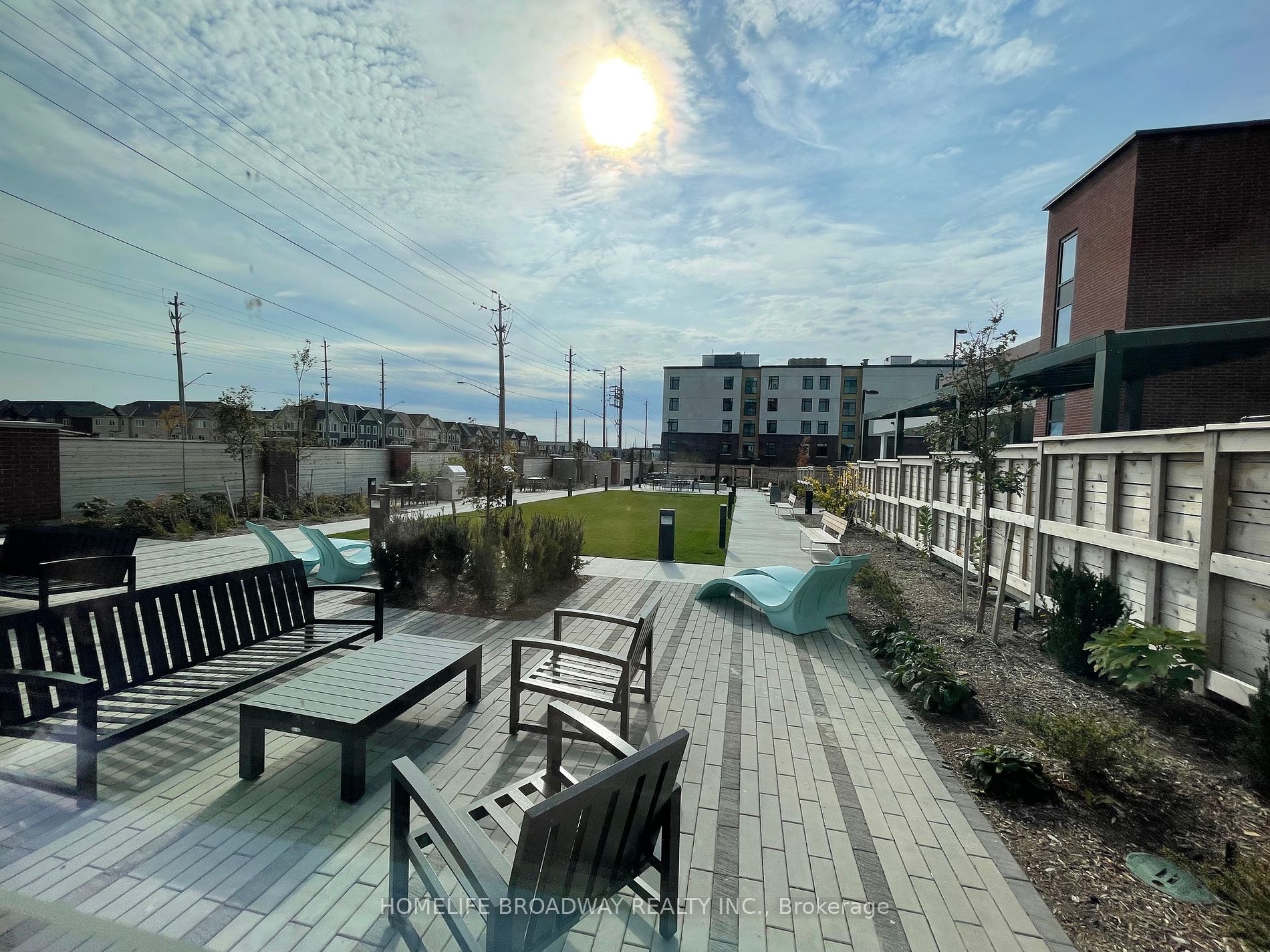 2550 Simcoe St, #2415