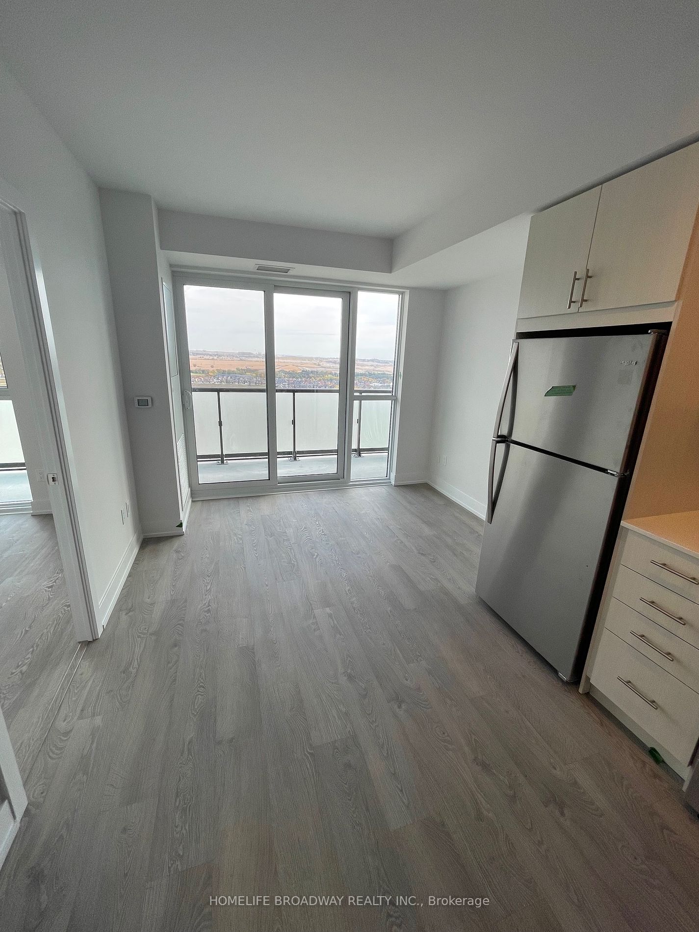 2550 Simcoe St, #2415