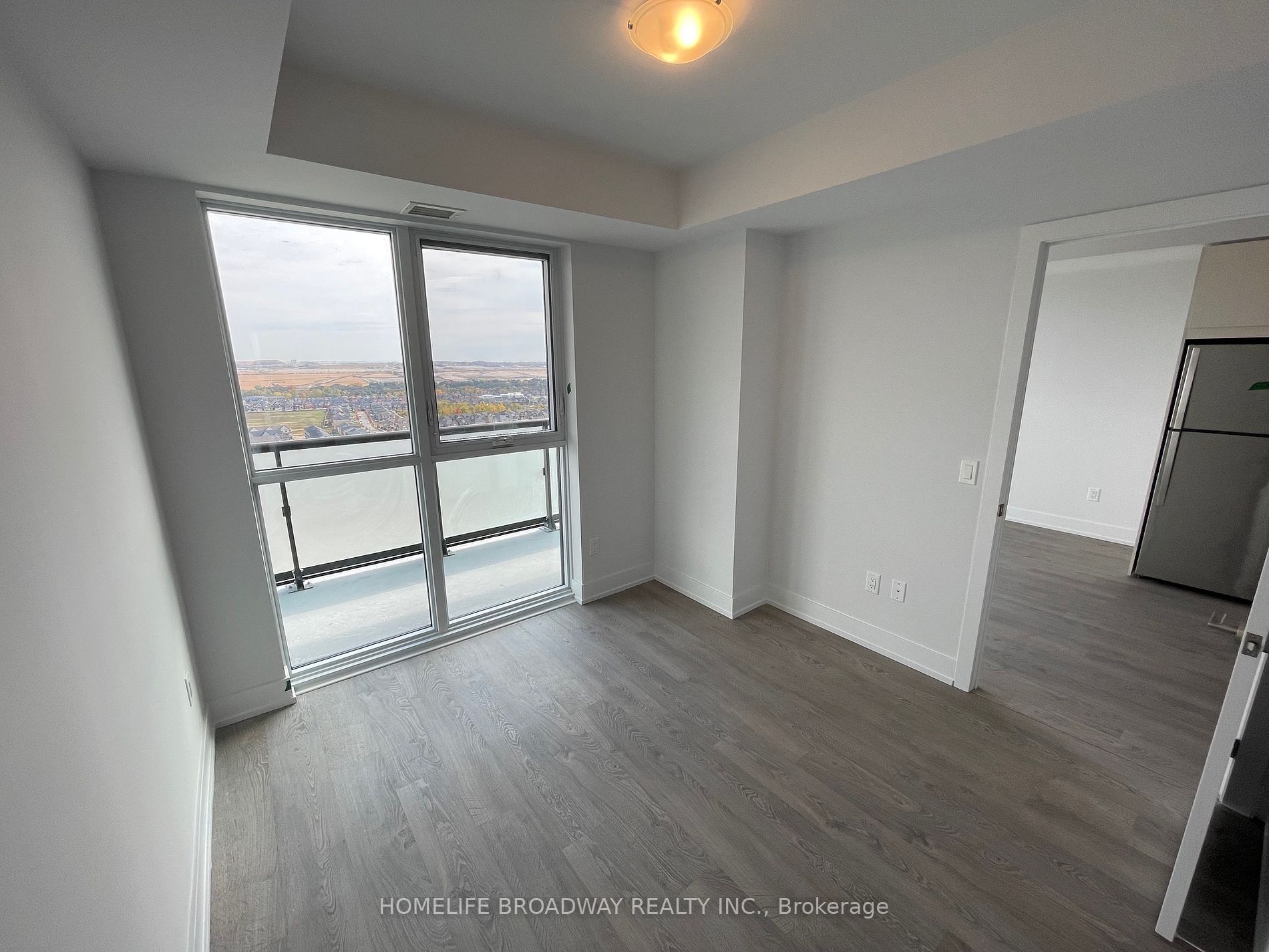 2550 Simcoe St, #2415