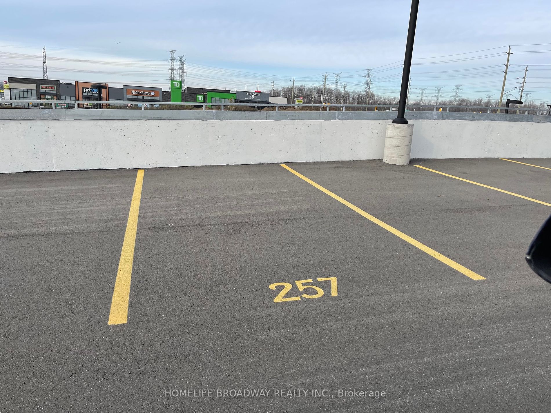 2550 Simcoe St, #2415