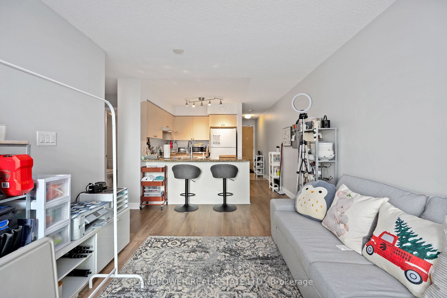 88 Grangeway Ave, #510