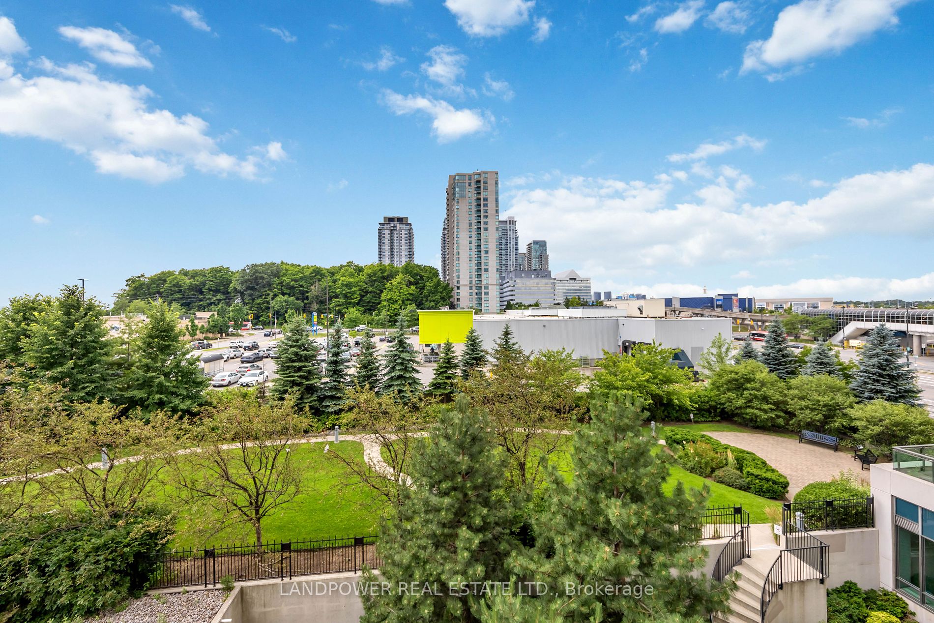 88 Grangeway Ave, #510