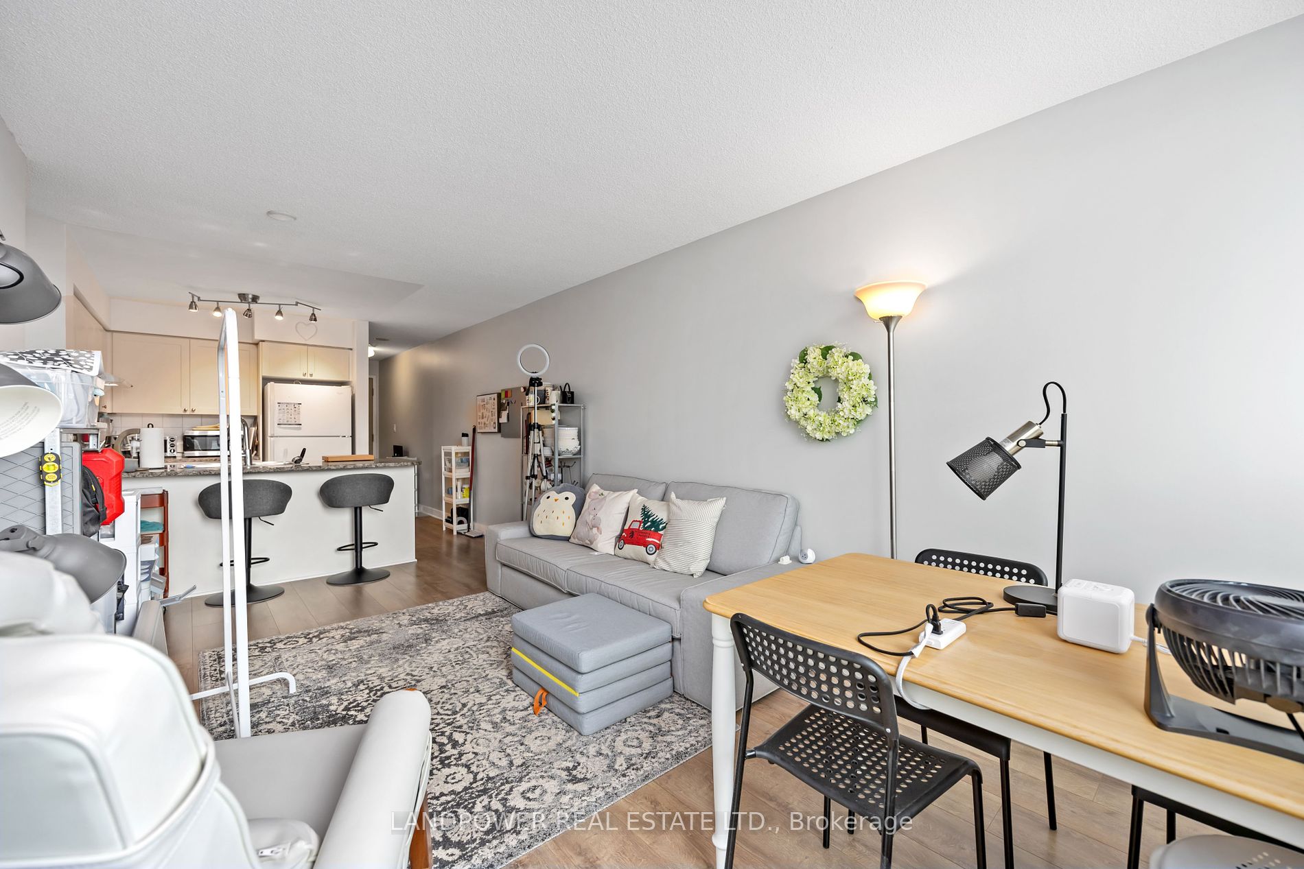 88 Grangeway Ave, #510