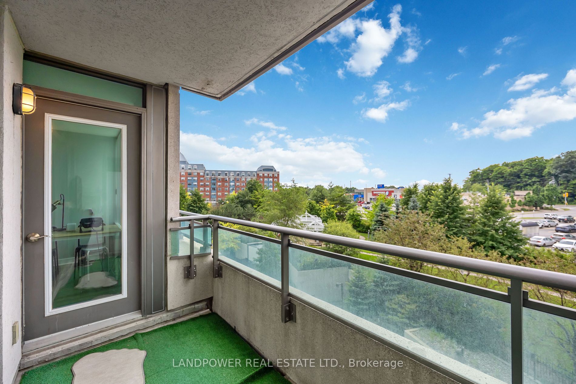 88 Grangeway Ave, #510