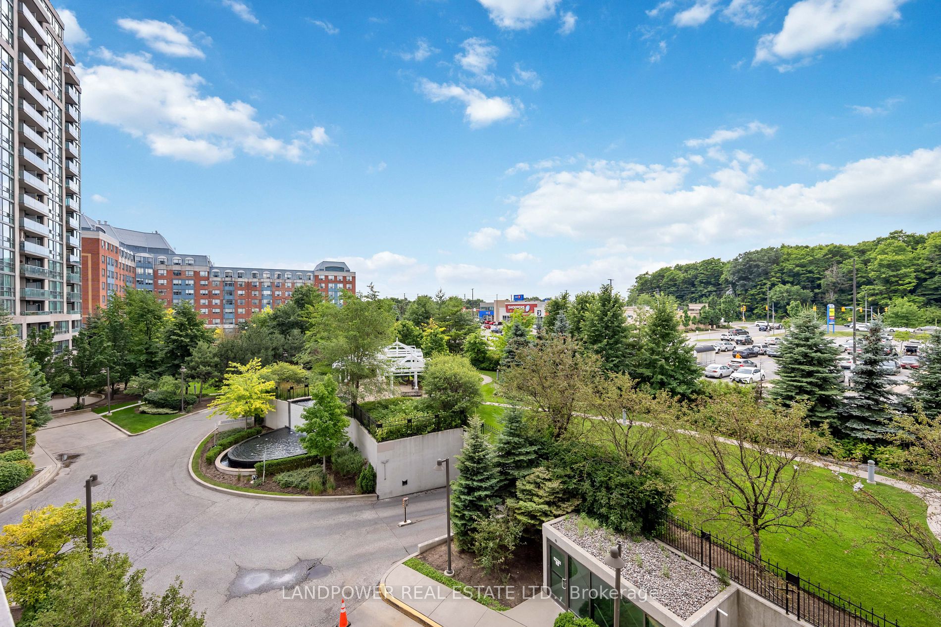 88 Grangeway Ave, #510