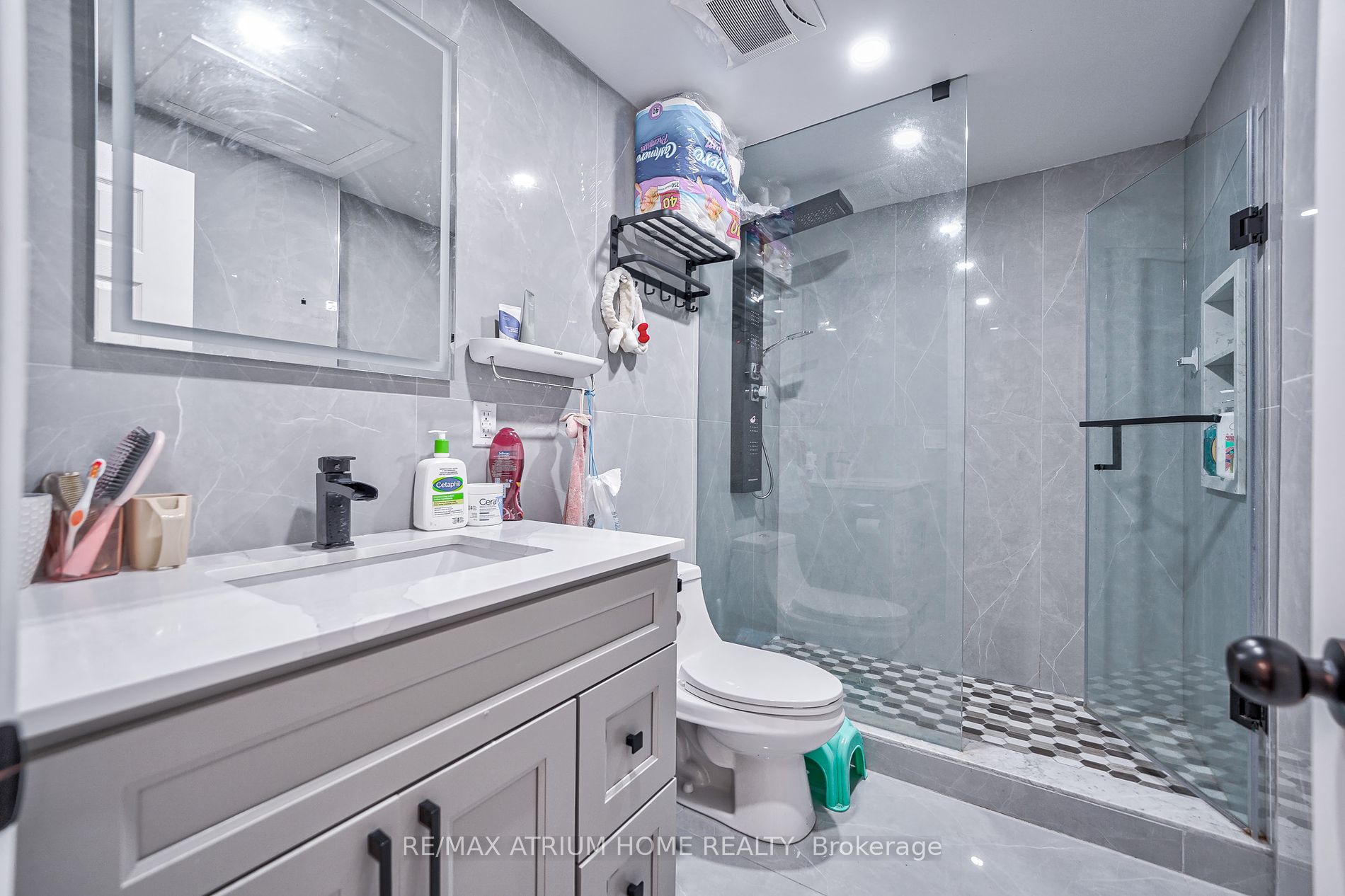 56 Huntingdale Blvd, #13