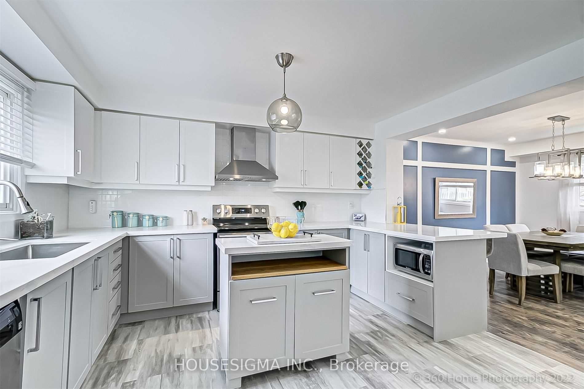 7 Wright Crescent