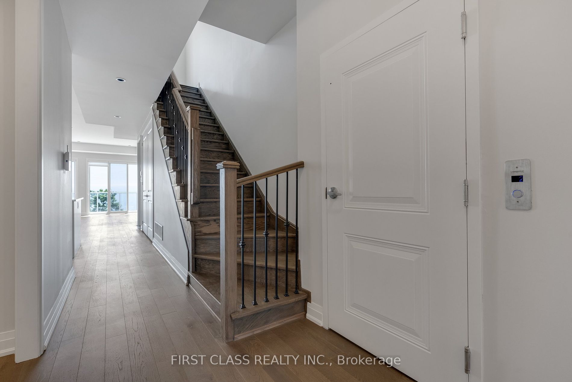 325 Lakebreeze Drive, #2