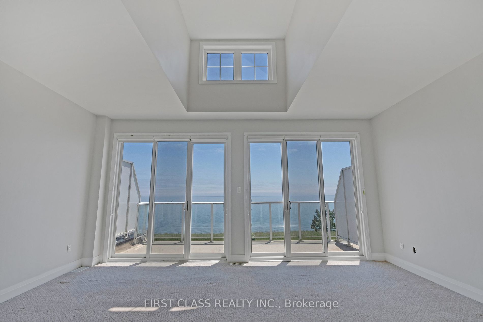 325 Lakebreeze Drive, #2