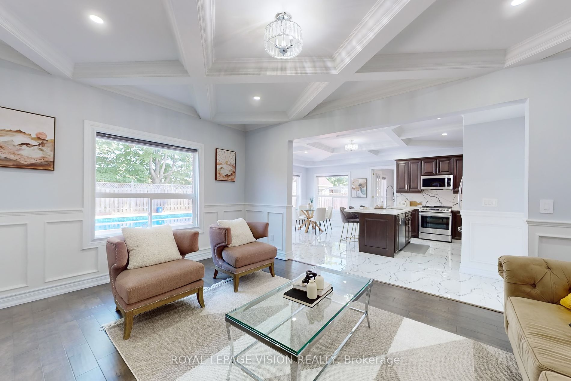 43 Mac Carl Crescent