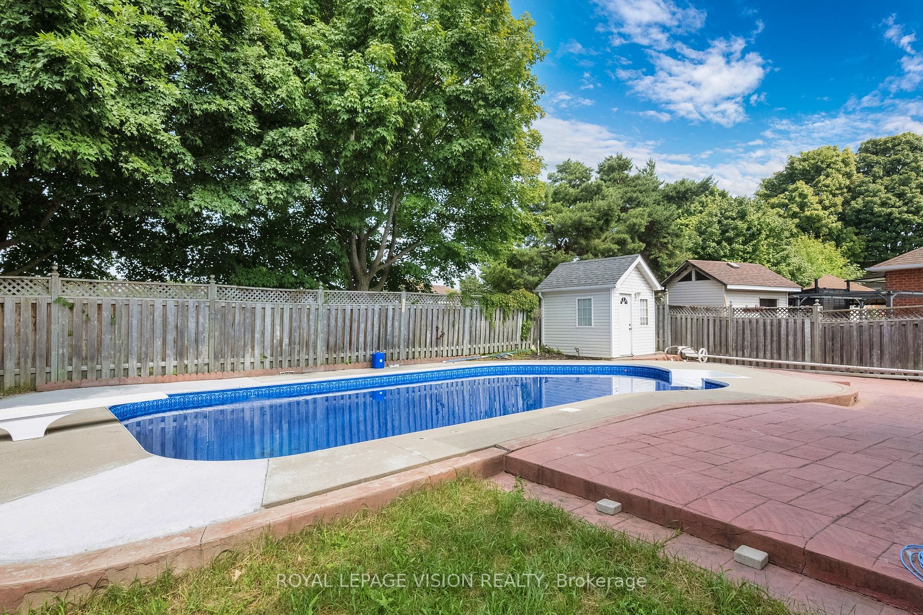 43 Mac Carl Crescent