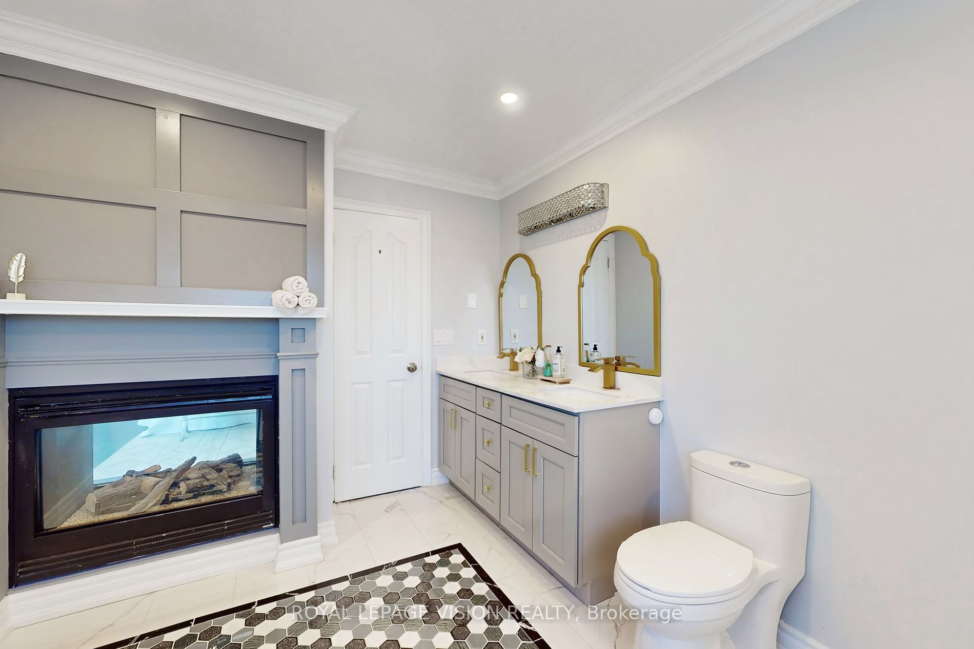 43 Mac Carl Crescent