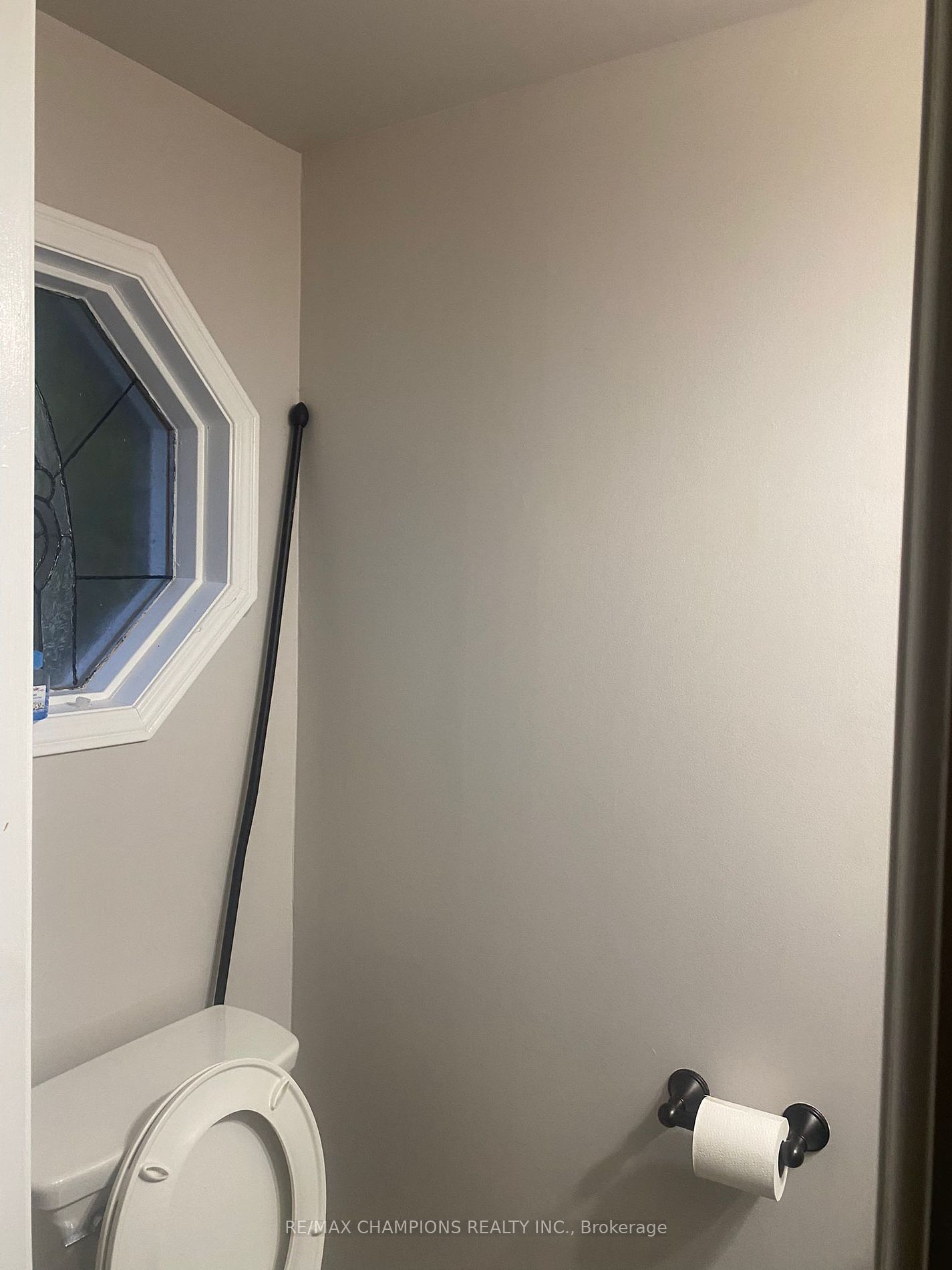 1411 Beaverbrook Crt