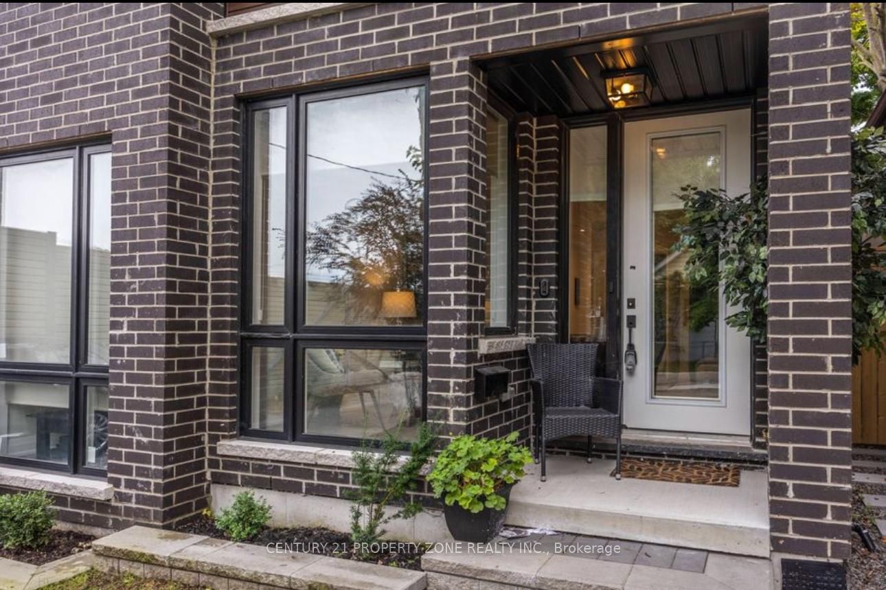 159 Boultbee Ave