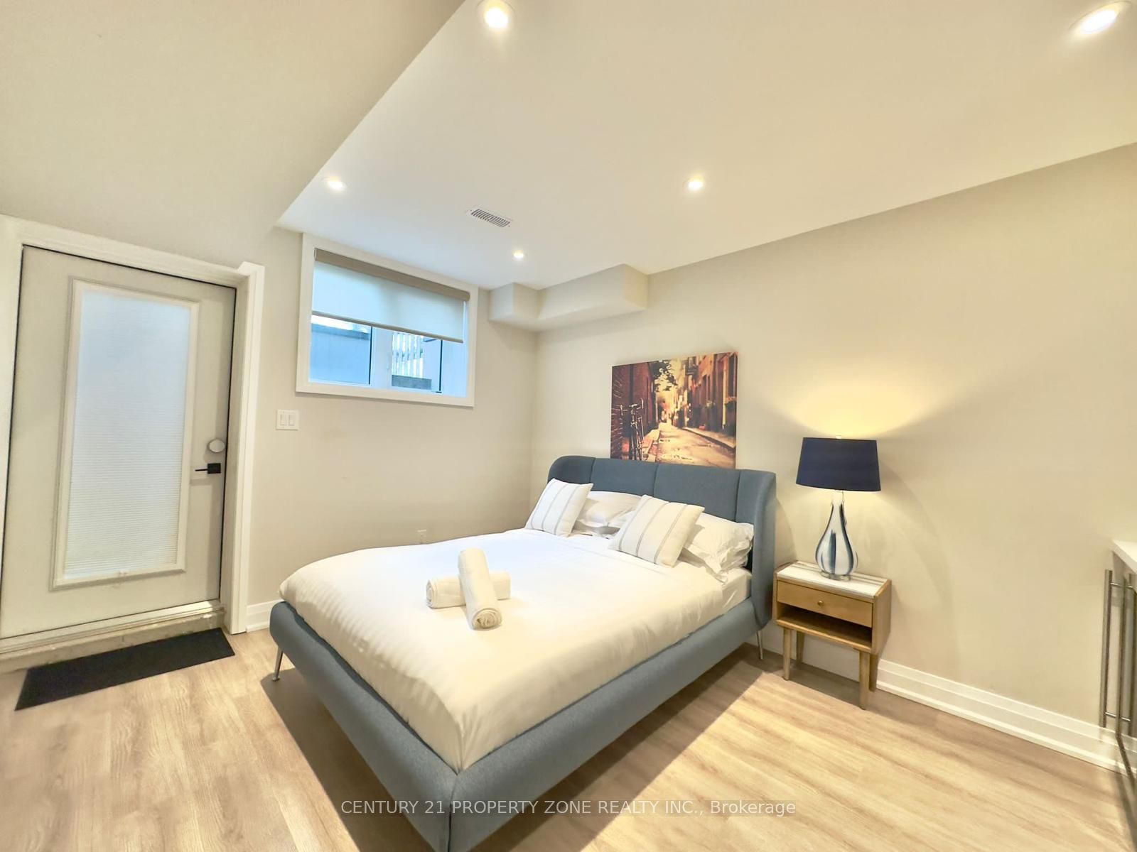 159 Boultbee Ave