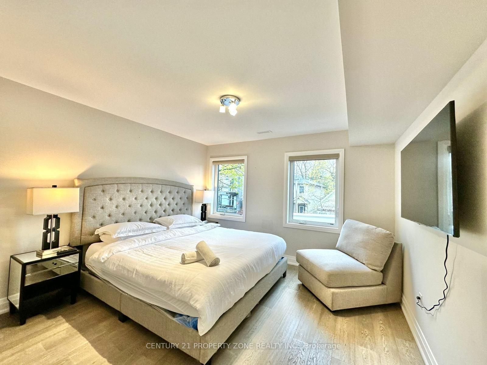 159 Boultbee Ave