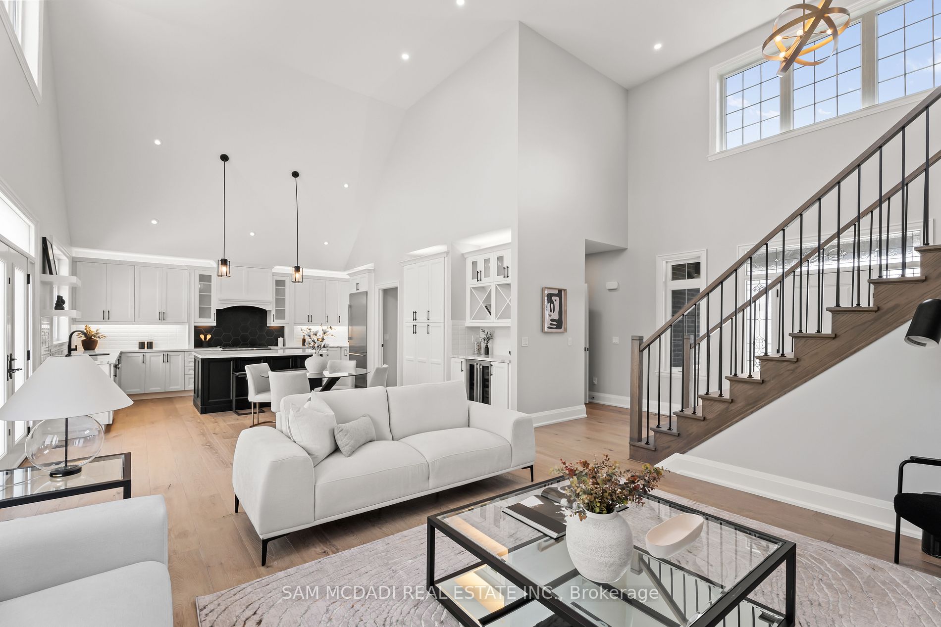 46 Charles Tilley Cres