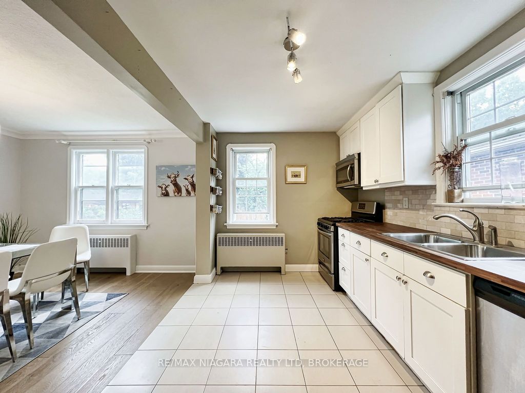 79 Clonmore Dr