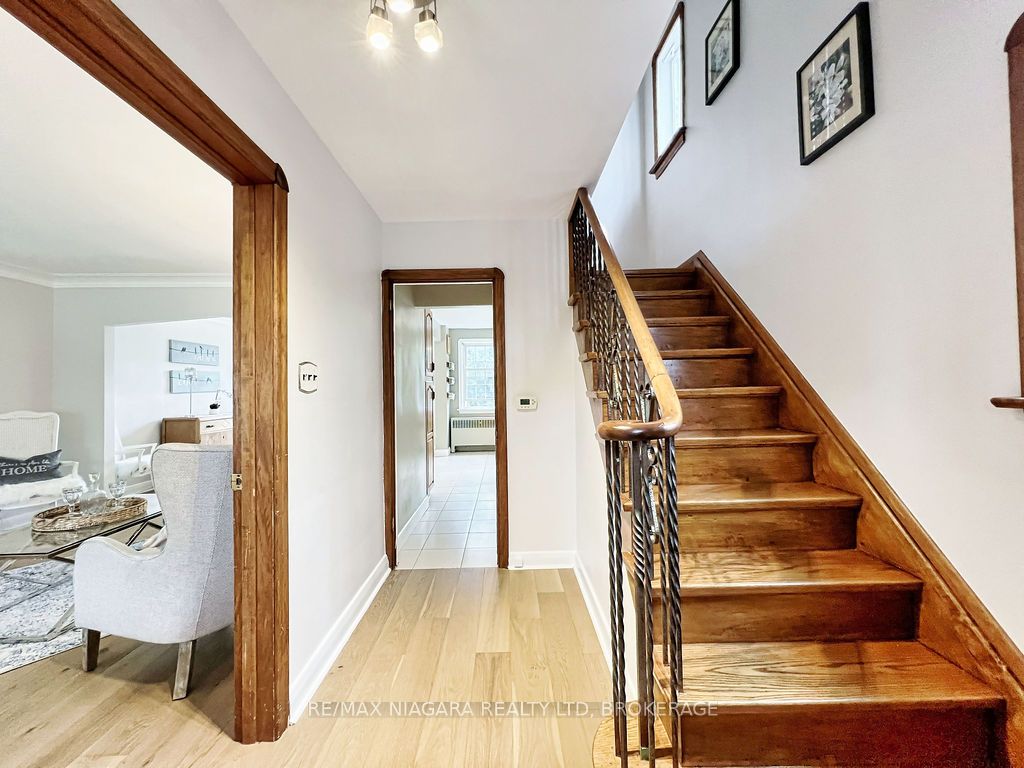 79 Clonmore Dr