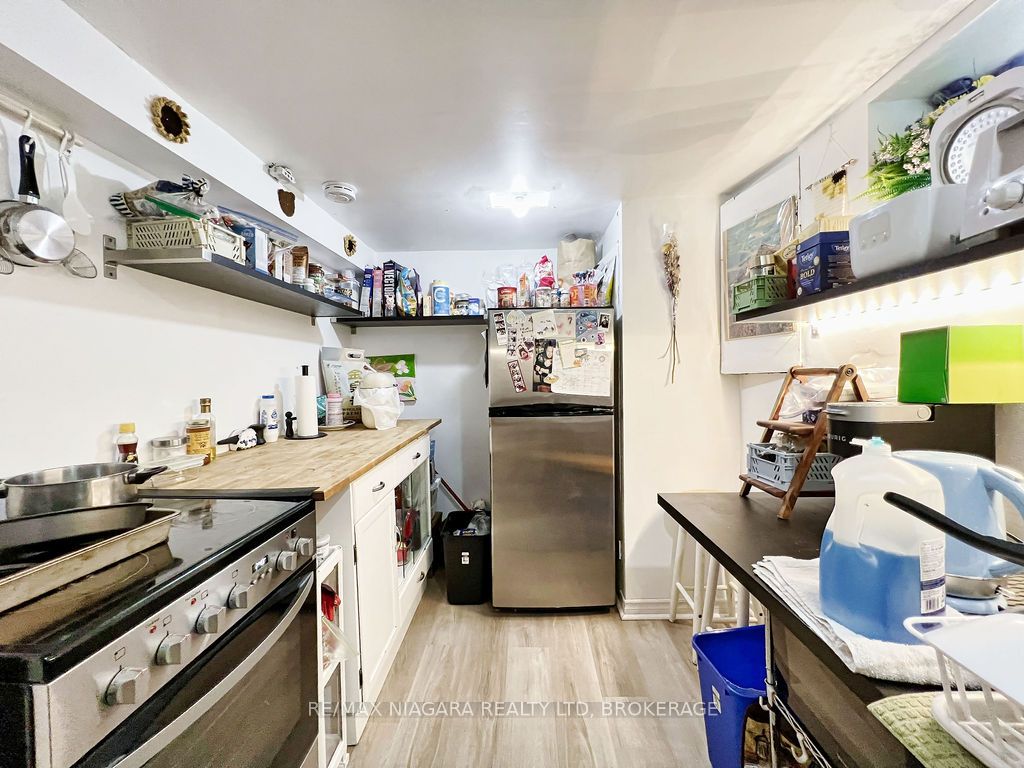 79 Clonmore Dr