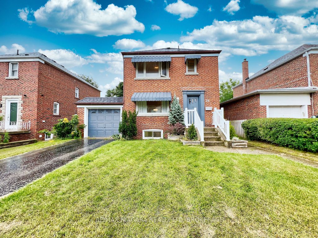 79 Clonmore Dr