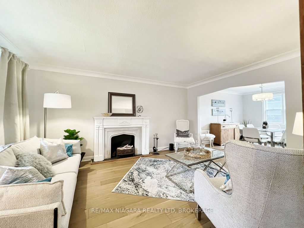 79 Clonmore Dr