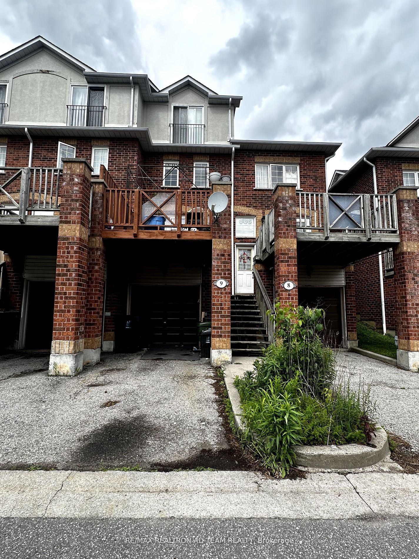 2 Hedge End Rd, #9