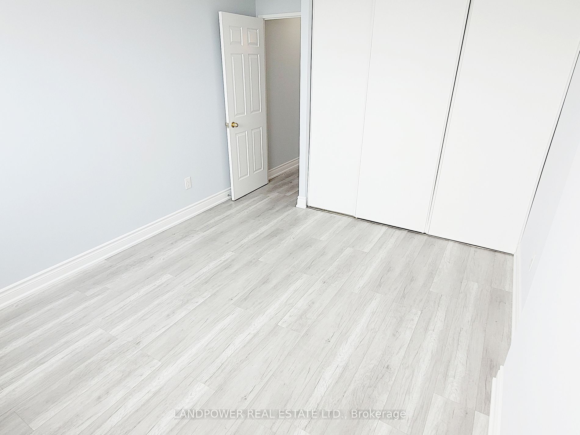 10 Tapscott Rd, #1011