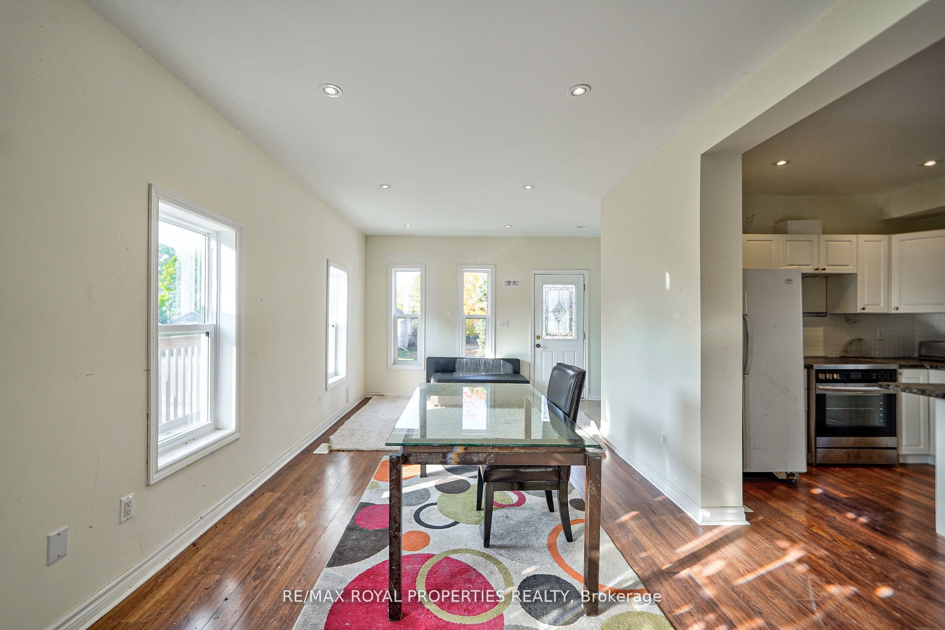 4973 Old Brock Rd