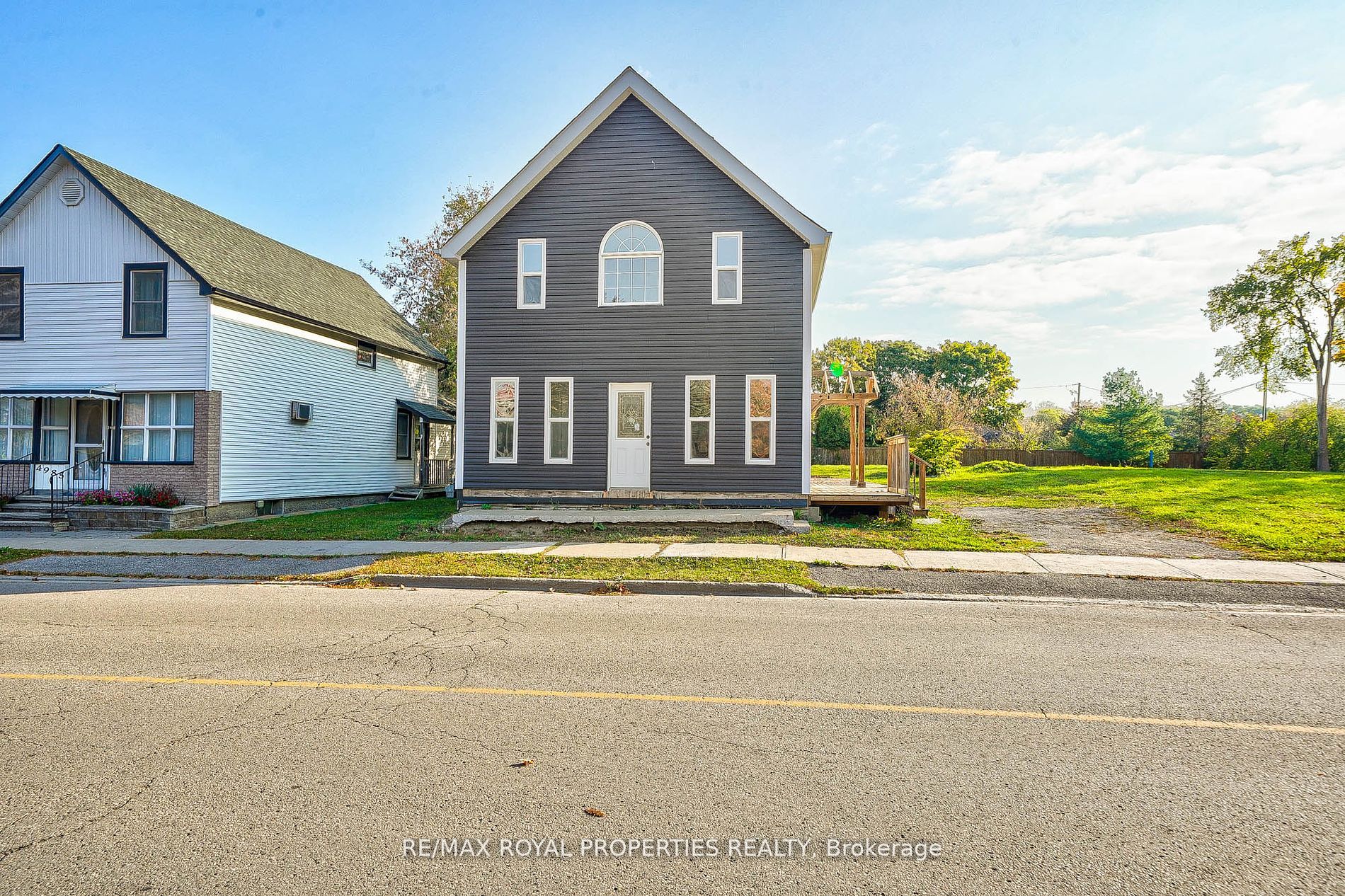4973 Old Brock Rd
