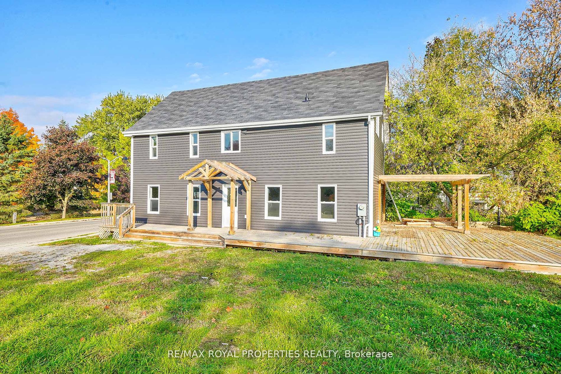 4973 Old Brock Rd