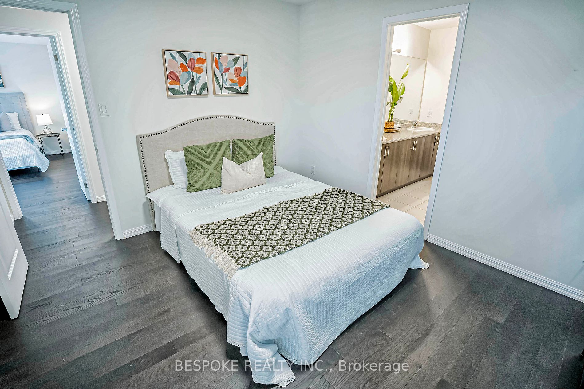 136 Hurst Dr