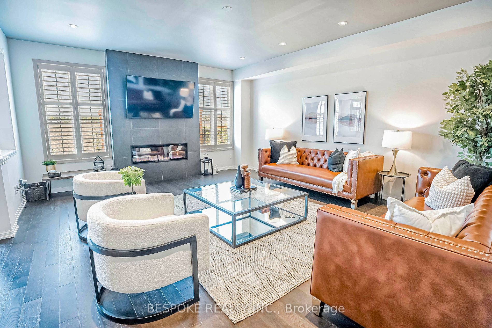 136 Hurst Dr